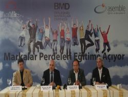 Eğitim İçin Sinemaya Gittiler; Film Yerine Ali Sabancı'yı İzlediler!