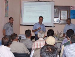 Ahlat'lı Çiftçilere Sertifikalı Buğday Anlatıldı