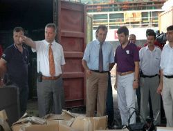 Konteynerlerden Gazetecilerin Eşyaları Da Çıktı