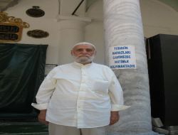 İzmir İl Müftülüğü Bu Sene Hatimle Teravih Kılınacak Camileri Belirledi