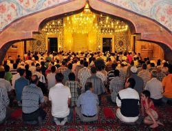 Selimiye Camii'nde İlk Teravih Heyecanı