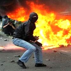 Selanik Başkonsolosluğuna Saldırı