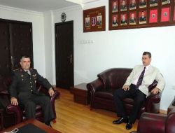Vali Güvenç, Manisa İl Jandarma Komutanı Erol'u Ziyaret Etti