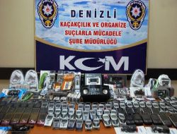 Denizli'de 119 Gümrük Kaçağı Cep Telefonu Ele Geçirildi!