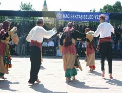 Hacıbektaş Şenliklerinde Provokatörlere Tepki