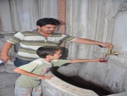 Eyüp'te Musluklardan Su Yerine Şerbet Akıyor