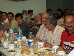 Gürün'de Esnaflar İftarda Biraraya Geldi