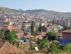 İnşaat Sektöründeki Hareketlilik Emlakçı Sayısını Artırdı