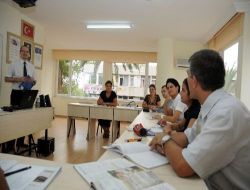 Büyükşehir Personeli İngilizce Öğreniyor