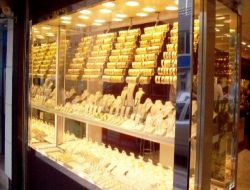 Favori Kuyumculuk, Türkiye'deki 51. Mağazasını Adana'da Açtı