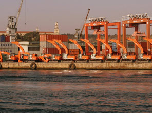 Gümrük vergisi düştü!