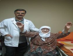 Ozon Tedavisi 73 Yaşındaki Emine Nineyi Hareket Kısıtlılığından Kurtardı