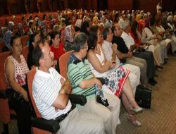 Kadınlar Demokrasi Ve Özgürlük İçin 'evet' Diyecek