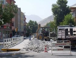 Elbistan Tekke Köprüsü Genişletiliyor
