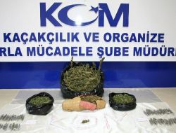 İzmir Polisinden Uyuşturucu Satıcılarına Operasyon