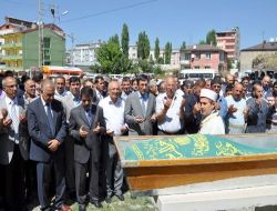 Bakan Yılmaz: İnsan Hakkı İhlalinin Sıkça Yaşandığı Doğunun Evet Diyeceğine İnanıyorum