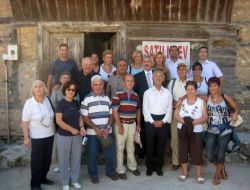 Yunanlılar, 'atalarımız Yaşamış' Diyerek Yeşilada'yı Ziyaret Etti