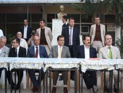 Bakan Çelik: Yolumuzu Kesmeye Çalışanlara 12 Eylül'de Şamarınızı Vurunuz