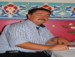 "Rahmetli Yazıcıoğlu Yaşasaydı Kapı Kapı Dolaşıp 'evet' Oyu Toplardı"