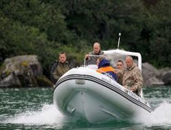 Putin: Ayılar İnsanlardan Korkmalı!!