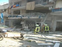 İzmir'de Tüp Patladı: Biri Ağır 4 Yaralı