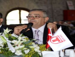 Beliğ Azbazdar: Tariş'i Çatır Çatır Yemişler