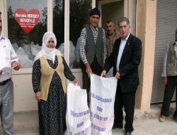 Yeşilli Belediyesi 400 Fakir Aileye Yardım Dağıttı