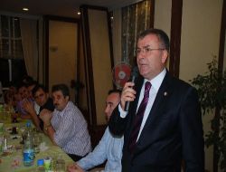 Hak-sen Konfederasyonu Üyeleri İftar Yemeğinde Bir Araya Geldi