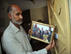 Türk İşadamlarından Büyük Vefa: Pakistan'a Gelerek Yardımları Bizzat Verdiler