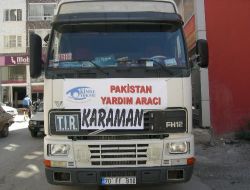 Karaman'dan Pakistan'a 3 Tır Yardım