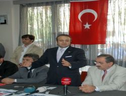 Devlet Bakanı Bağış, Anayasa Değişikliğini Sağırlara Bile Anlattı