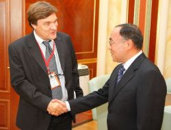 Agit Kırgızistan'daki Olayları Soruşturacak