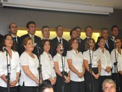 İto Başkanı Yalçıntaş'tan Koro Süprizi