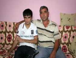 Oğluna Sahip Çıkmayan Öğretmenler Hakkında Suç Duyurusunda Bulunacak