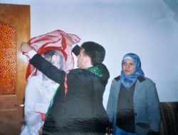 Cinnet Geçiren Emekli, İmam Nikahlı Eşi İle Ailesini Katletti!