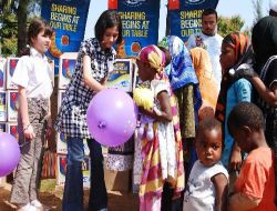 Kimse Yok Mu Derneği Samsun Şubesi Mozambik'te Yetim Ve Öksüz Çocukları Sevindirdi
