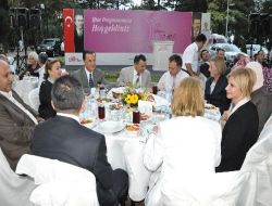 Bakan Kavaf: "Askeri Anayasayla Demokratikleşilmez!"