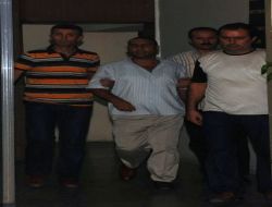 Çocuğunun Kavgasını Ayıran Polis Memuru Bıçaklandı