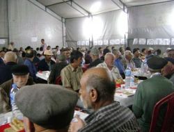 Merzifon Reyhander Geleneksel İftar Çadırında 300 Kişiyi Ağırlıyor