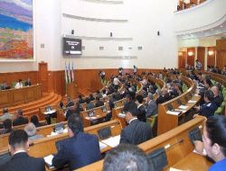 Özbekistan Sigara ve Alkollü İçecek Reklâmına Yasak Getirdi