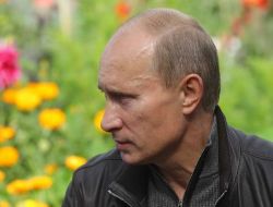 Putin'den Batı'ya Sert Eleştiri: Sözlerinde Durmadılar!!