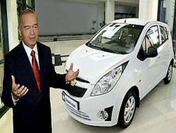 Kerimov'dan Özbekistan'da Üretilen Yeni Model Otomobile Tam Not
