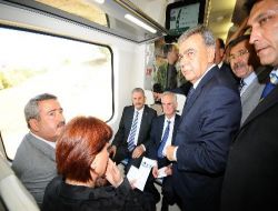 Cumhuriyet Tarihinin En Büyük Toplu Ulaşım Projesi İzmir'de Hayata Geçti