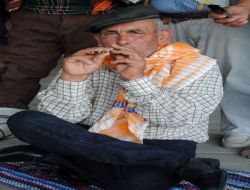 Sipsi Virtözü Coşkun, Teke Yöresi Türkülerini Bir Albümde Toplayarak Ölümsüzleştirmek İstiyor