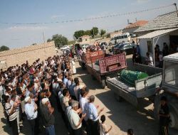Sanayi Tipi Buzdolabında Ölen 4 Kardeş Gözyaşlarıyla Toprağa Verildi