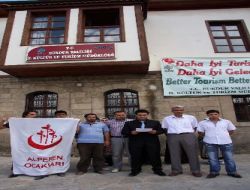 Alperenler'den Ayasofya'da Bayram Namazı İsteği