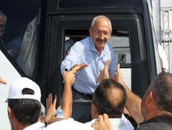 Kılıçdaroğlu: "Korkudan Hayırlı Olsun Bile Diyemiyorlar"