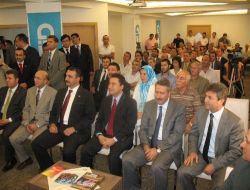 Bakan Babacan: "Referandumdan 'hayır' Çıkarsa Türk Ekonomisine Zararı Olacak!"