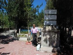 Suşehri'nde Kabristanlıklara Çevre Düzenlemesi Yapılıyor
