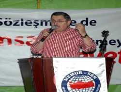 Babacan'dan Tüsiad'a: Ab'ye Tarafım, Anayasa Değişikliğine Tarafsızım Demek Tutarlı Değil